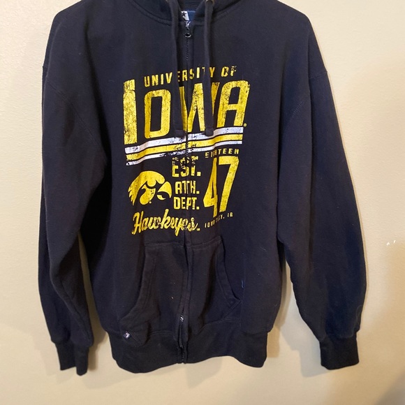 JA America Iowa Hawkeyes Sweatshirt - Picture 3 of 3